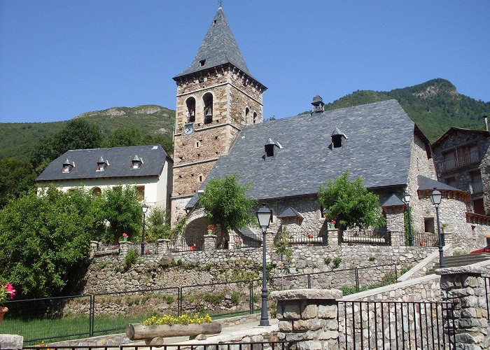 Parroquia de San Esteban Iglesia de Plan, Huesca | Huesca, Aragón, España photo