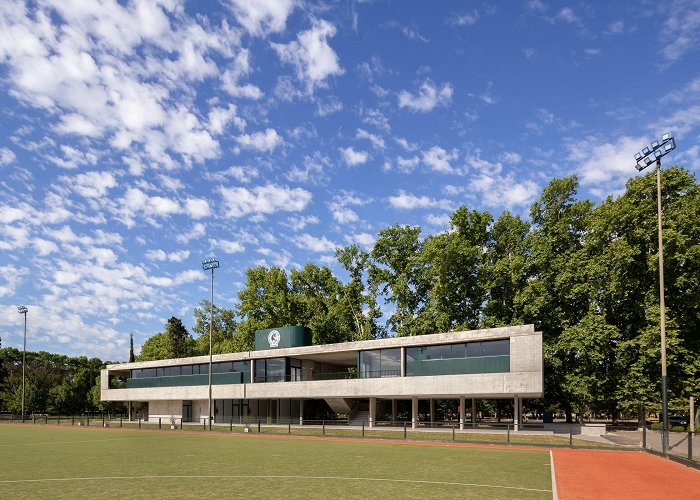 Rosario Jockey Club  Gallery of Hockey Changing Rooms - JOCKEY CLUB DE ROSARIO | Martin ... photo