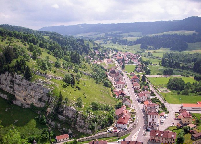 La Cluse-et-Mijoux photo