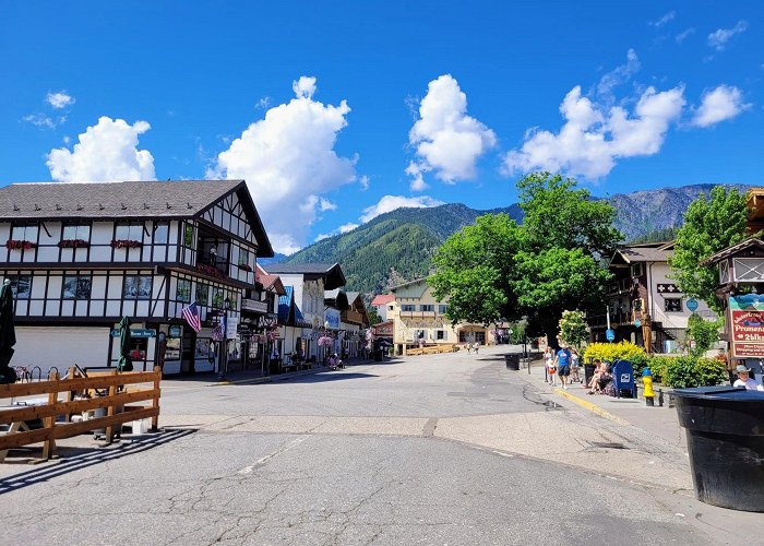 Leavenworth photo