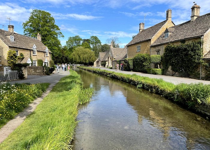 Bourton-on-the-Water photo