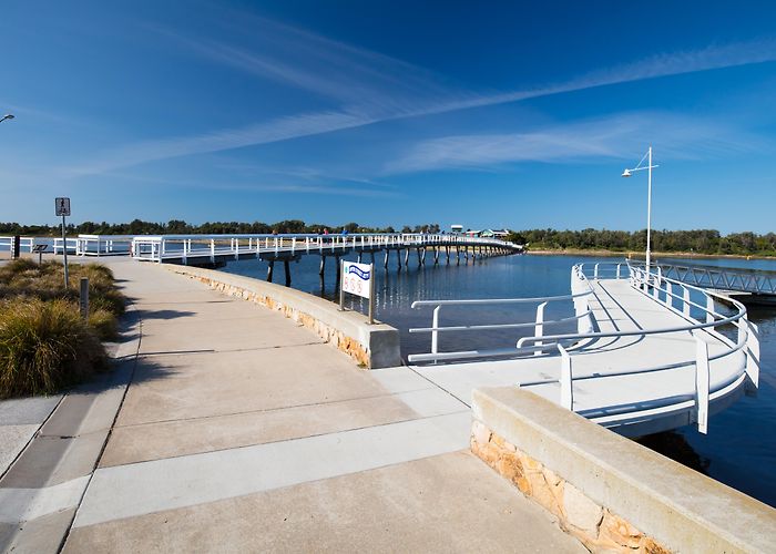 Lakes Entrance photo