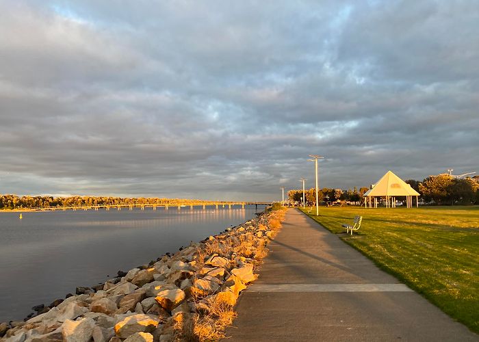 Lakes Entrance photo