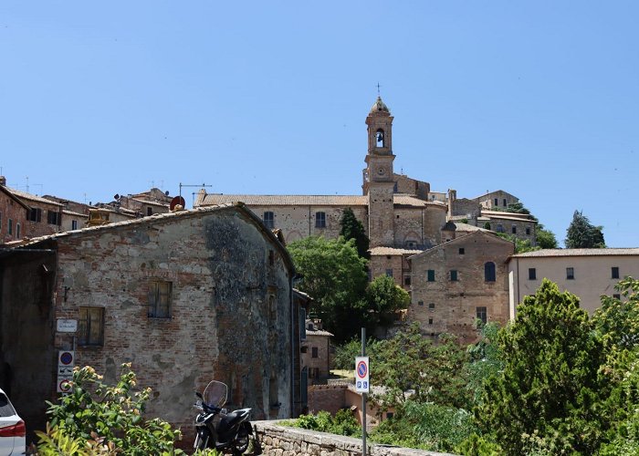 Montepulciano photo