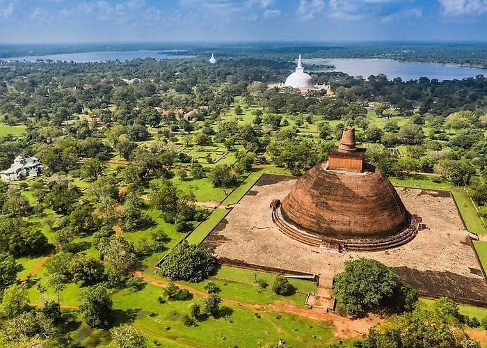 Polonnaruwa photo