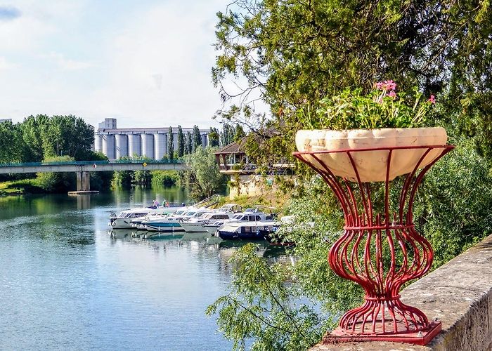 Verdun-sur-le-Doubs photo