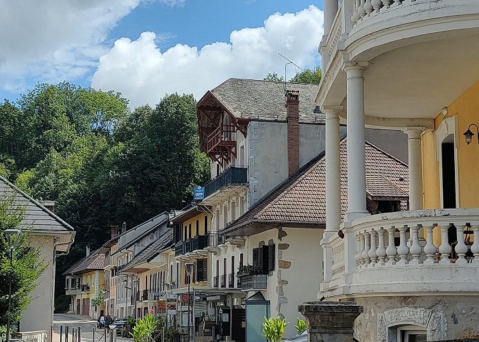 Alby-sur-Cheran photo