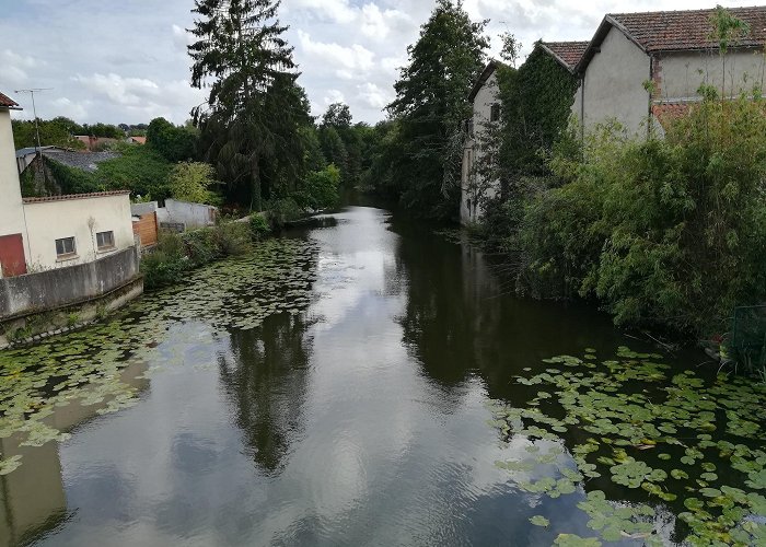 Montfaucon-Montigne photo