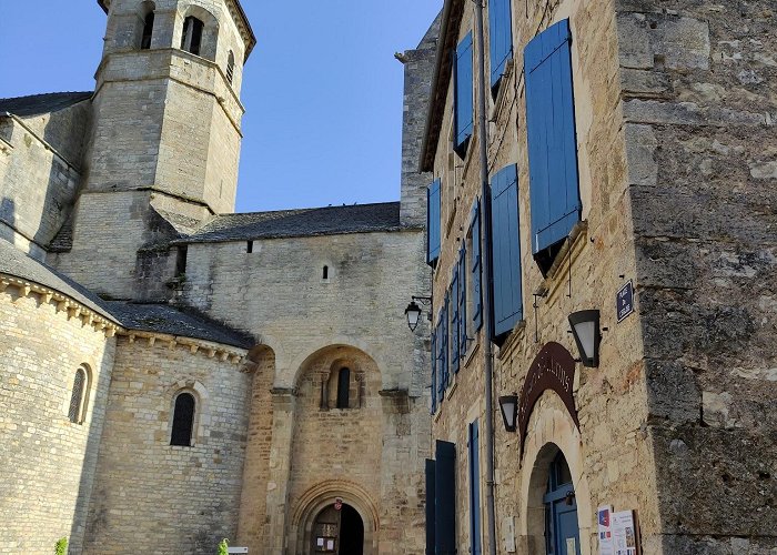 Villeneuve-d'Aveyron photo