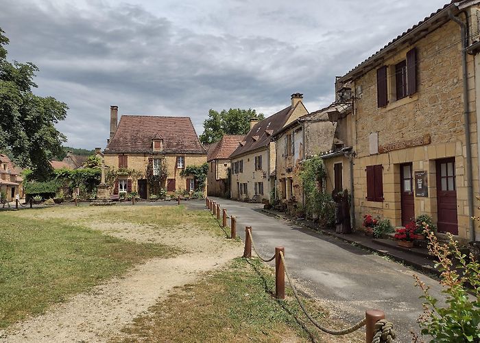 Saint-Leon-sur-Vezere photo