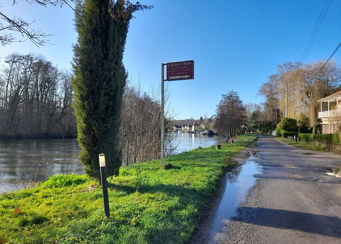 Vulaines-sur-Seine photo