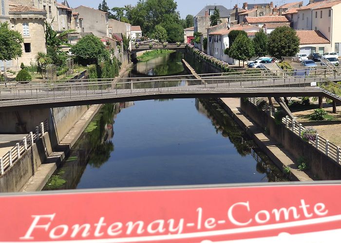 Fontaine-le-Comte photo