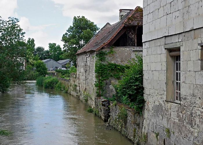 Beaulieu-sur-Loire photo