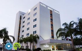 Hotel Mision Express Merida Altabrisa Exterior photo