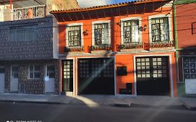 Hogar COLONIAL Aparthotel Bogotá Exterior photo