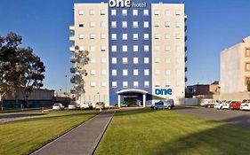 Hotel One San Luis Potosi Glorieta Juarez Exterior photo