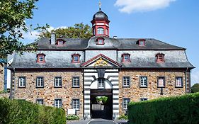 Schloss Hotel Burgbrohl Exterior photo