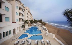 Hotel Camino Real Manzanillo Facilities photo