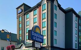 Hotel Days By Wyndham Niagara Falls Centre St. By The Falls Exterior photo