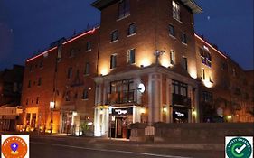 The Pier Hotel Limerick Junction Exterior photo