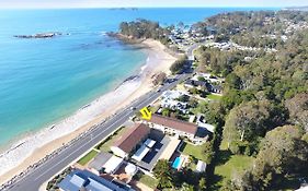 Edgewater Gardens Batemans Bay Aparthotel Exterior photo