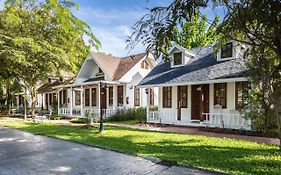 Sakarin Valley Resort Kanchanaburi Exterior photo