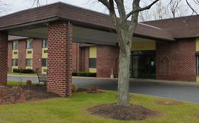 Red Roof Inn Fulton Exterior photo