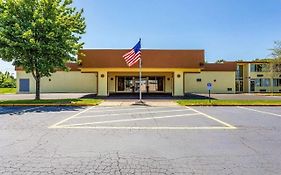 Econo Lodge Fredonia Exterior photo