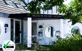 Skjalm Hvide Hotel Slangerup Exterior photo