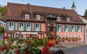 Hotel Gasthaus-Pension Zum Kreuz Stuhlingen Exterior photo