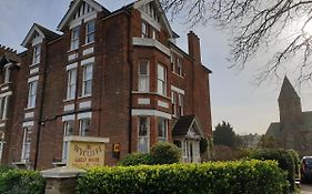 The Wycliffe Bed and Breakfast Folkestone Exterior photo