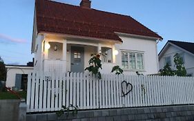 Apartamento The Gingerbread House Lillehammer Exterior photo