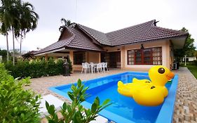 Sand-D House Pool Villa C18 At Rock Garden Beach Resort Rayong Mae Phim Exterior photo