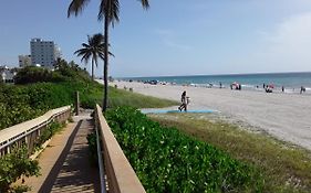 Historic Hollywood Beach Hotel Exterior photo