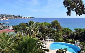 Hotel Lou Trelus Sainte-Maxime Exterior photo