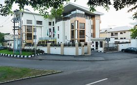 Qualibest Grand Hotels Abuja Exterior photo