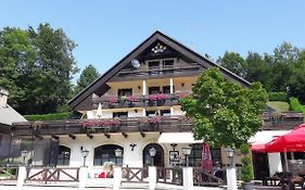 Hotel Sobe Krona Radovljica Exterior photo