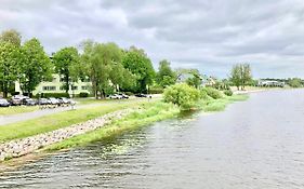 River Apartment Pärnu Exterior photo