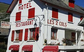 Hotel Les Deux Cols Sainte-Marie-de-Campan Exterior photo