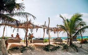 Ikal Tulum Hotel Exterior photo