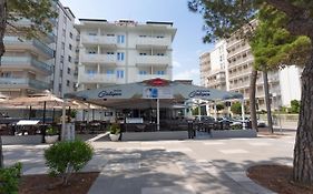 Hotel Calipso Lignano Sabbiadoro Exterior photo