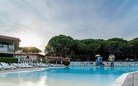 Arcobaleno Village Marina Di Bibbona Exterior photo