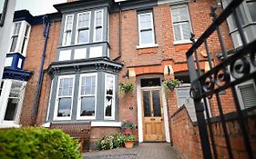 Linhill Guest House Stratford-upon-Avon Exterior photo