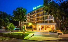 Ibis Styles Golden Sands Roomer Hotel Exterior photo