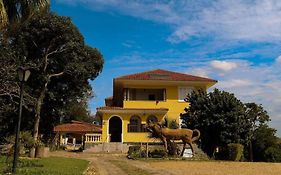 Pousada Realiza Bed and Breakfast Cambuquira Exterior photo