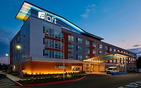 Hotel Aloft Cleveland Airport North Olmsted Exterior photo