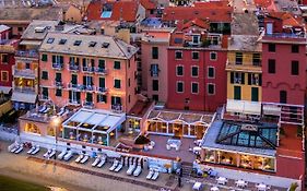 Hotel Miramare Sestri Levante Exterior photo