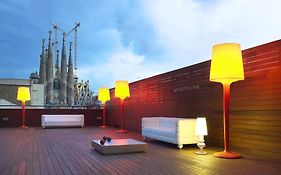 Metropolitan Sagrada Familia Adults Only Hotel Barcelona Exterior photo