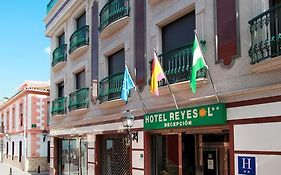 Hotel Reyesol Fuengirola Exterior photo