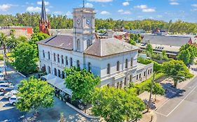 Clocktower Suites Echuca Exterior photo